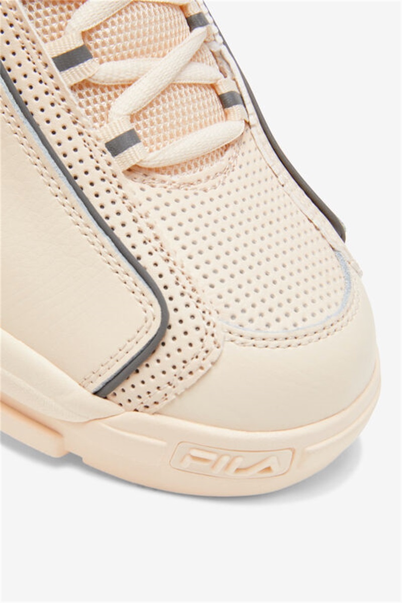 Apricot Men's Fila Grant Hill 2 Sneakers | Saudi Arabia-341798